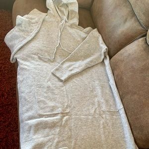 Hoodie Long Sweater Dress with Pockets NWOT